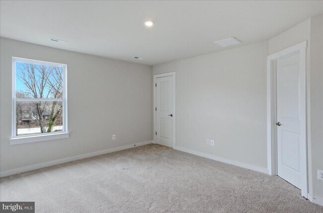 Building Photo - 101 Marlow Ct