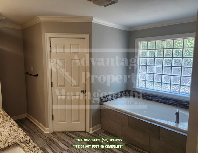 Building Photo - 3040 Crawford Loop