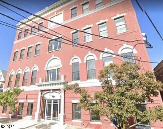 Building Photo - 59-63 WEST 30TH ST-