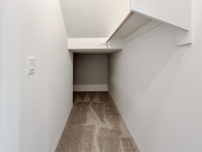 Building Photo - NEWER CONSTRUCTION ~SOLAR~ 3 BED 3 BATH BE...
