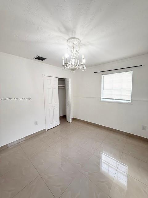 Building Photo - 4871 SW 24th Ave