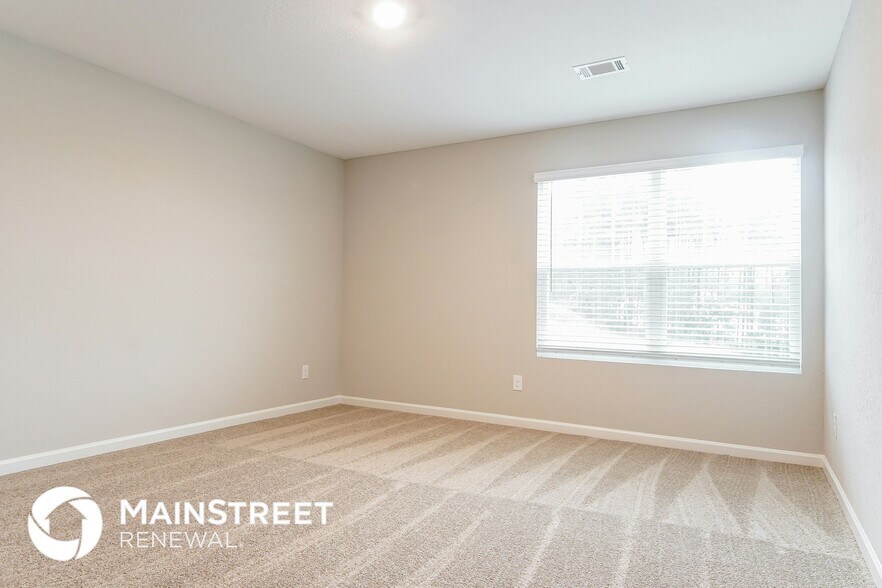 Building Photo - 1008 Nandina Ct