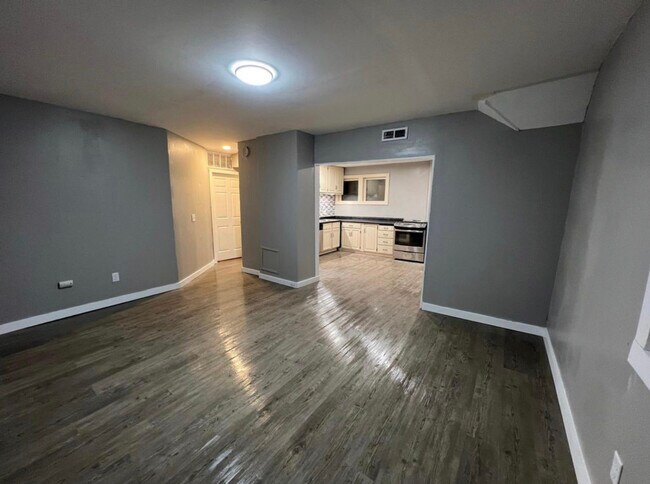 Primary Photo - 6239 Concord Blvd