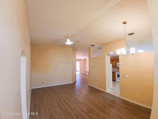 Building Photo - 660 Wickham Lakes Dr