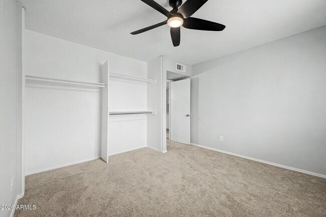 Building Photo - 2457 W Redfield Rd