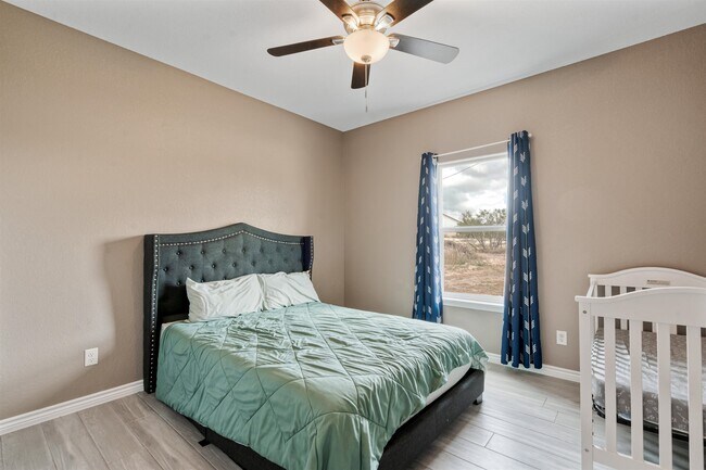 Building Photo - 266 Cielo Grande