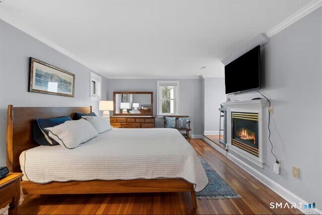 Building Photo - 58 Chapman Ave