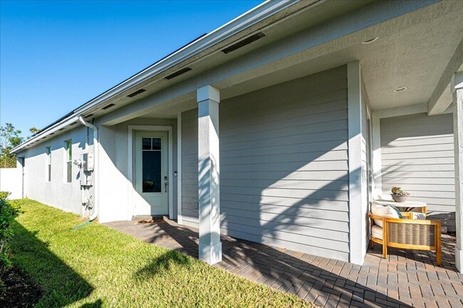 Building Photo - 11349 SW Lyra Dr.