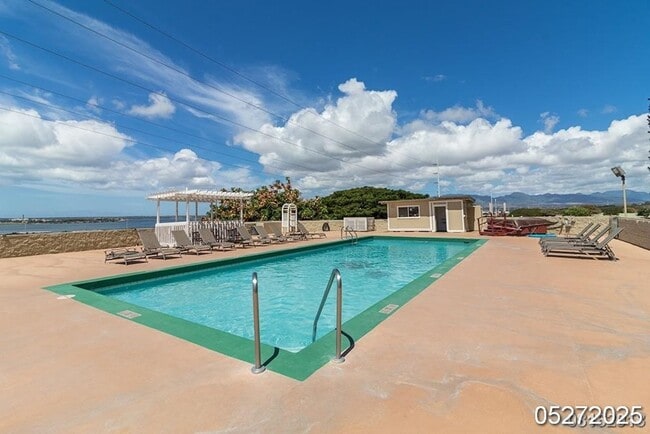 Building Photo - $2,350 / 1br - 552ft2 - Modern Comfort & Convenience 1BR/1BA/1PKG unit in Lele Pono Condo (Aiea)