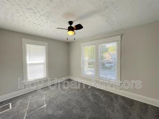 Building Photo - 1525 N Olney St