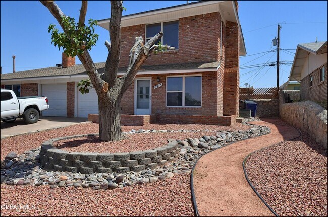 Primary Photo - 6913 Pamlico Dr