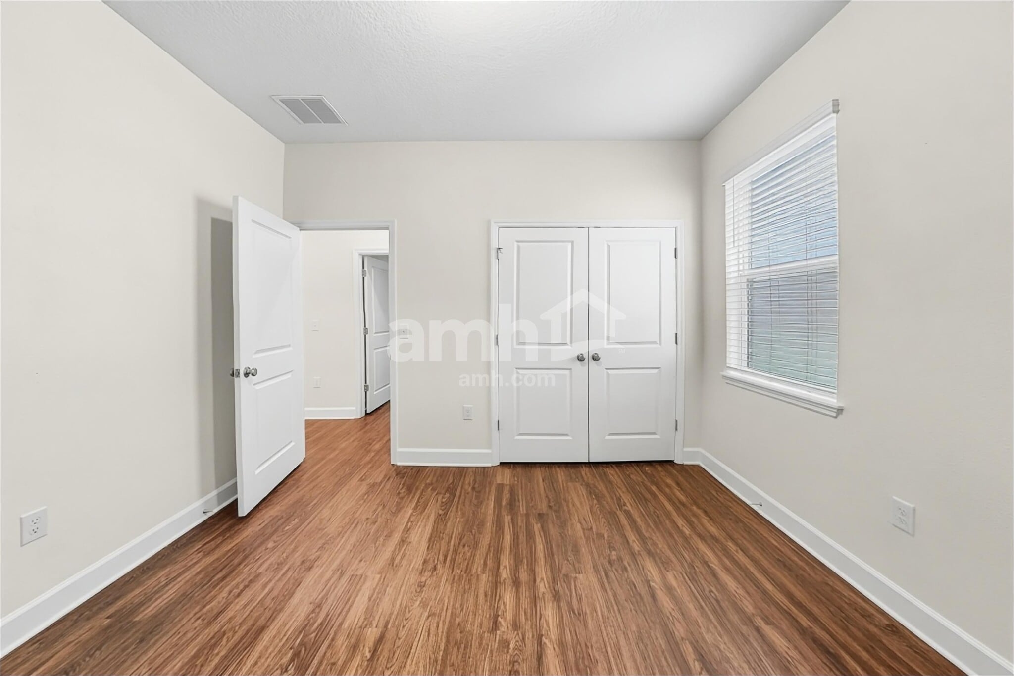 Building Photo - 29542 Cedar Waxwing Dr
