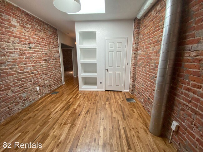Building Photo - 1 br, 1 bath House - 2746 Downing St