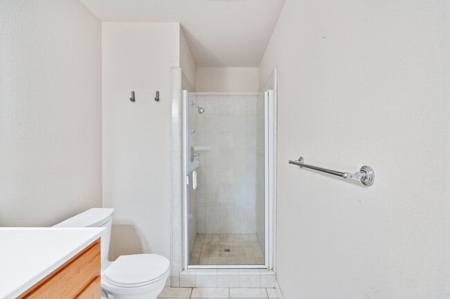 Building Photo - 2 Bedroom, 2 Bath Home with Vineyard Views on a Gated 11-Acre Property