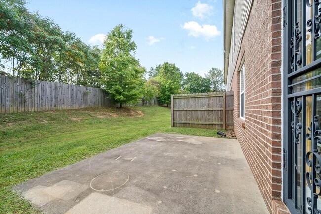 Building Photo - 545 Patriot Park Ct