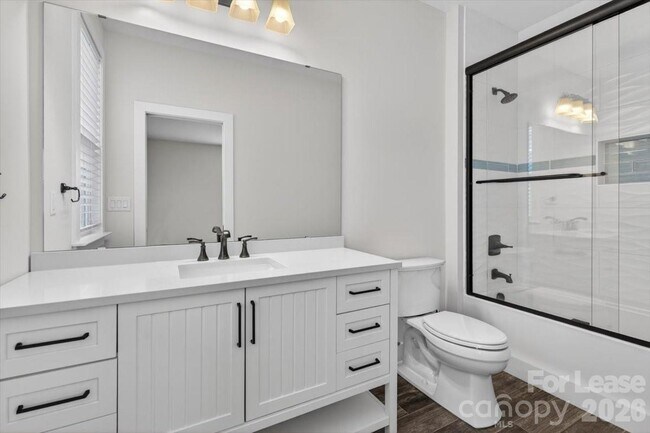 Building Photo - 5201 Valley Stream Rd