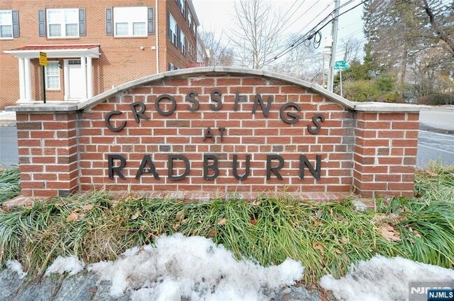 Building Photo - 12-48 Plaza Road Unit