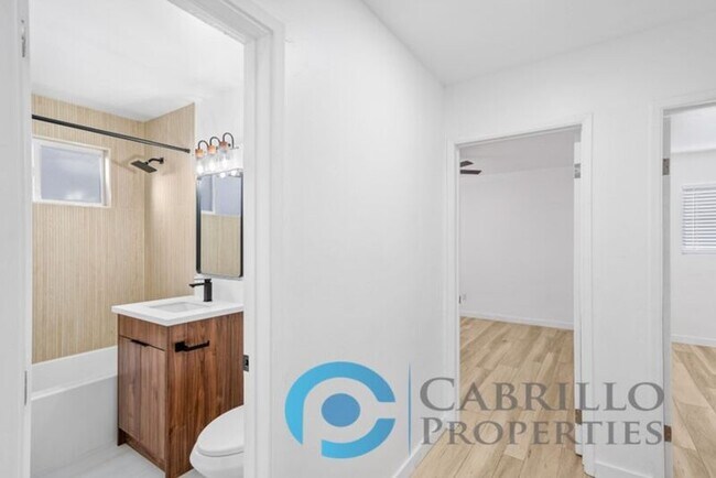 Building Photo - 4669 34th St