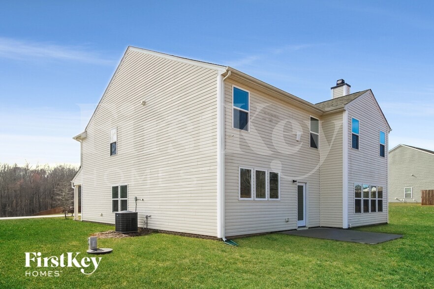 Building Photo - 130 Old Homeplace Dr