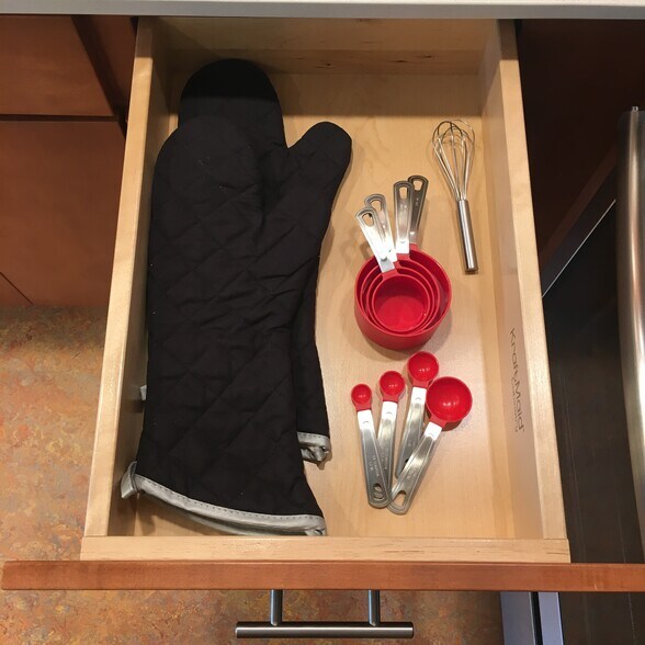 Building Photo - 2318 NE 51st St