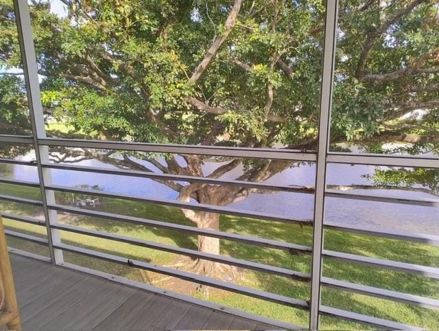 Building Photo - 332 Fanshaw H