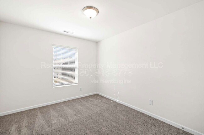 Building Photo - 2881 Yeager Dr NW