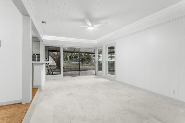 Building Photo - 2222 N Grand Blvd