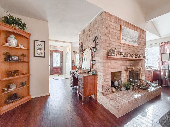Building Photo - 3306 Hunterwood Dr