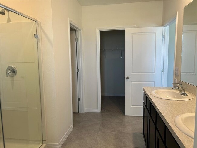 Building Photo - 17218 Reserva Dr