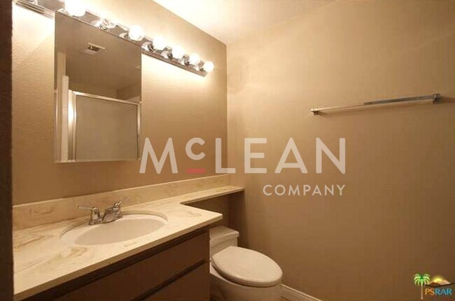 Building Photo - Spacious 4-Bedroom Condo in Indian Canyon Gardens – Palm Springs Living at Its Best!