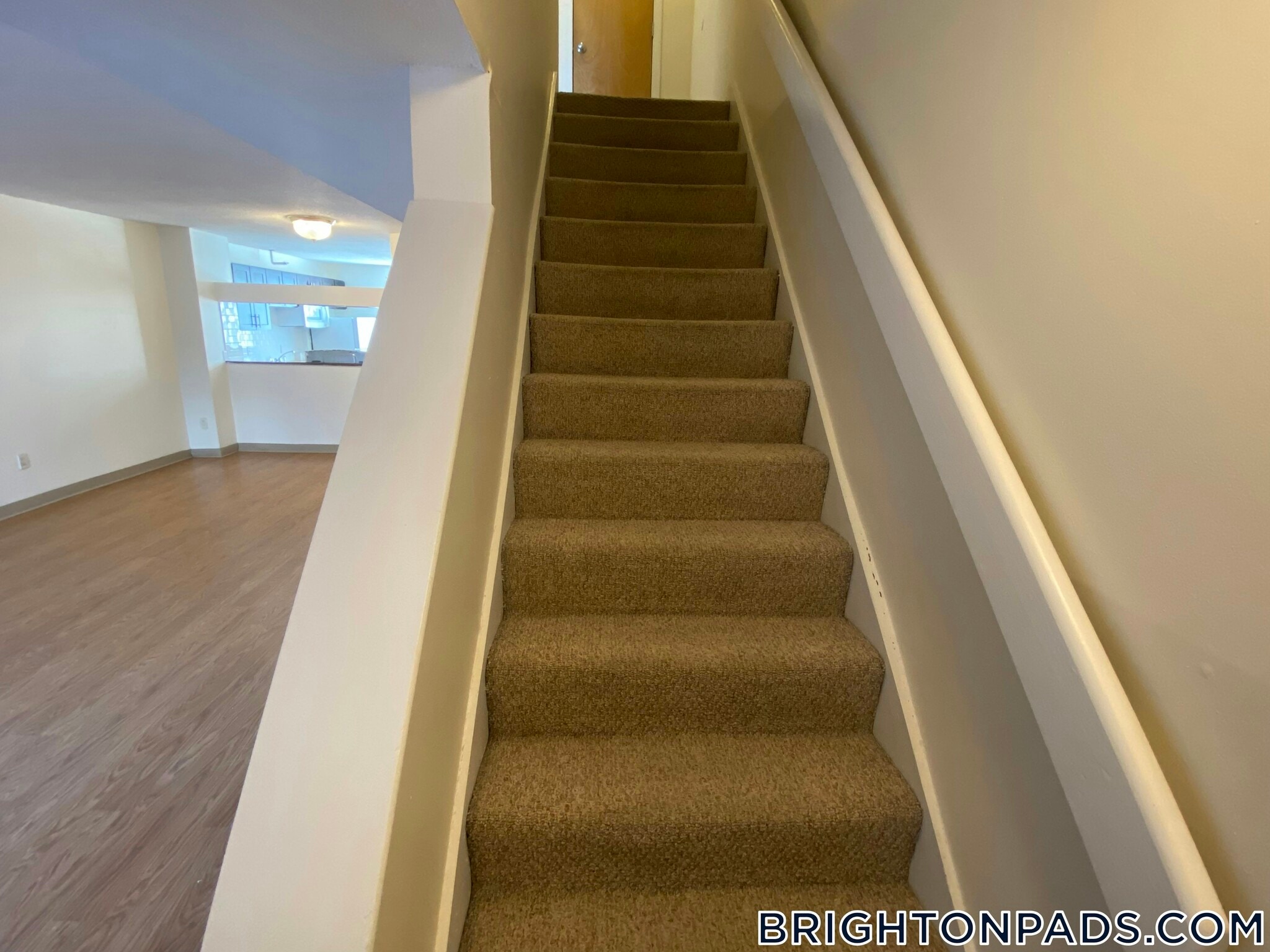 Building Photo - 140 N Beacon St