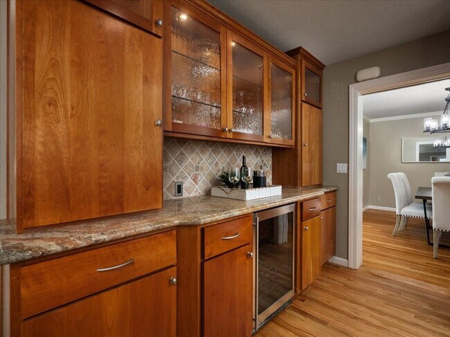 Building Photo - 1128 Allston Ct