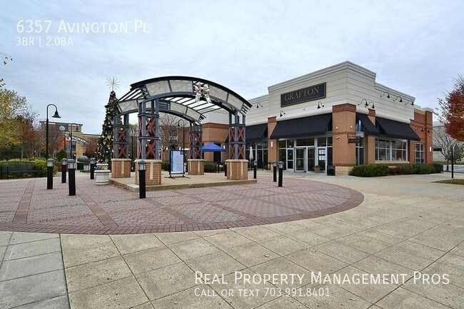 Building Photo - 6357 Avington Pl
