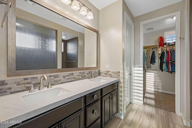 Building Photo - 32388 N 129th Dr