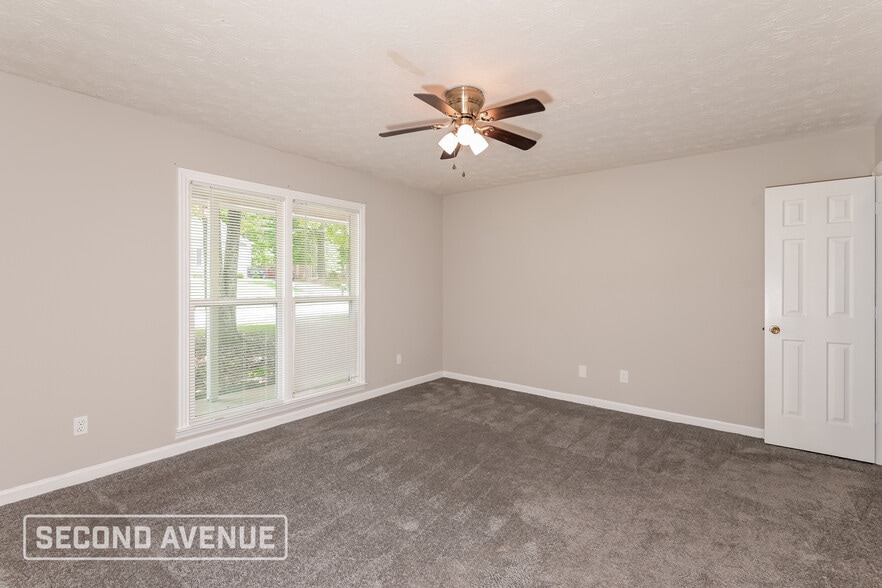 Building Photo - 5751 Wood Lake Ct