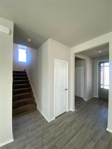 Building Photo - 6033 Seguin Ct