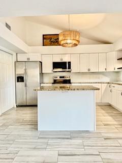 Building Photo - 512 Wideview Ave