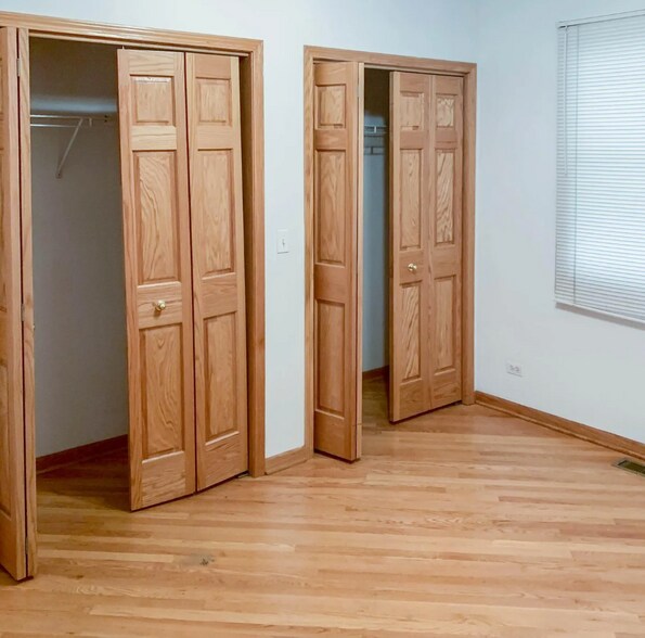 Building Photo - 2735 N Wayne Ave