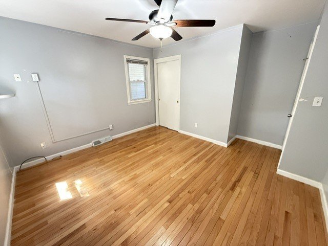 Building Photo - 74 Village Ln