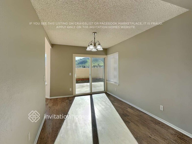 Building Photo - 14327 Green Vista Dr