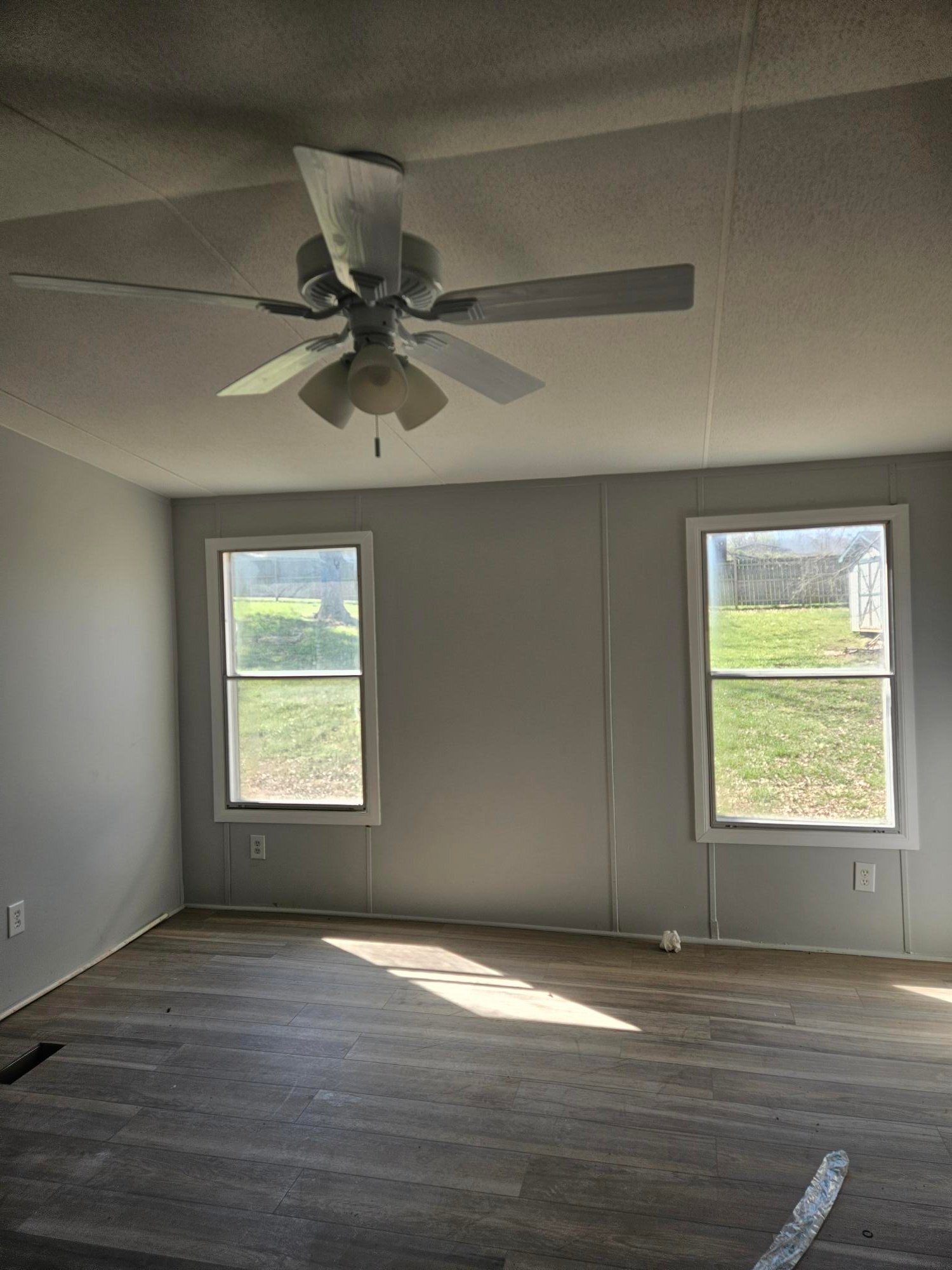 Building Photo - 935 Calvert Dr