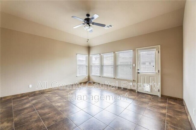 Building Photo - 18712 Leigh Ln