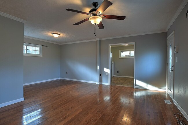 Building Photo - 4151 Cameron Rd