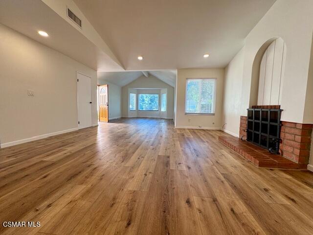Building Photo - 5927 Dovetail Dr