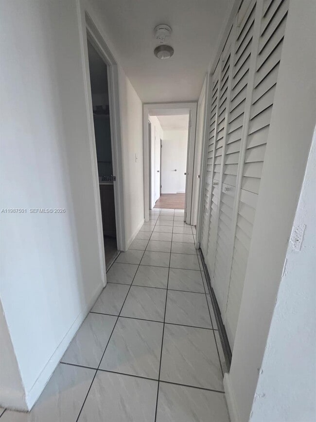 Building Photo - 494 NW 165th St