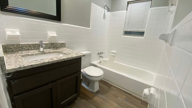 Building Photo - 6476 Voyles Dr