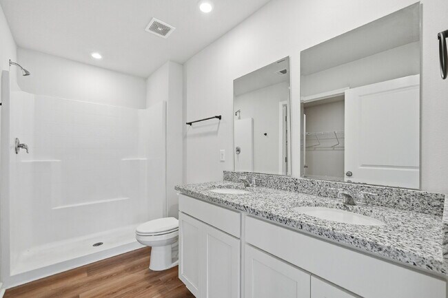 Building Photo - New community! Three bedrooms, two bathrooms and ready for you to move into!