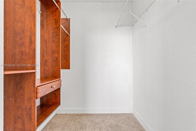Building Photo - 401 69th St