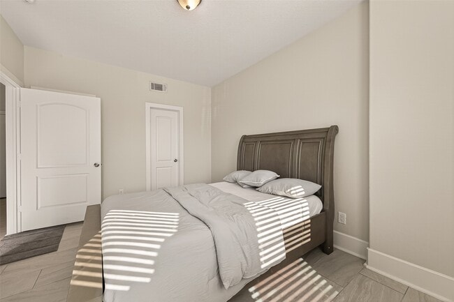 Building Photo - 2020 McGowen St