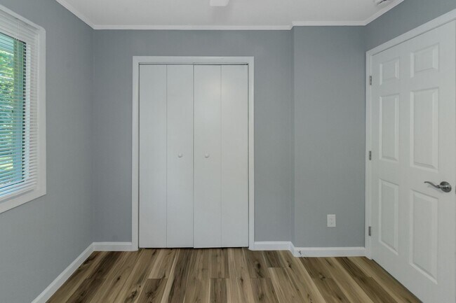 Building Photo - Your home awaits!